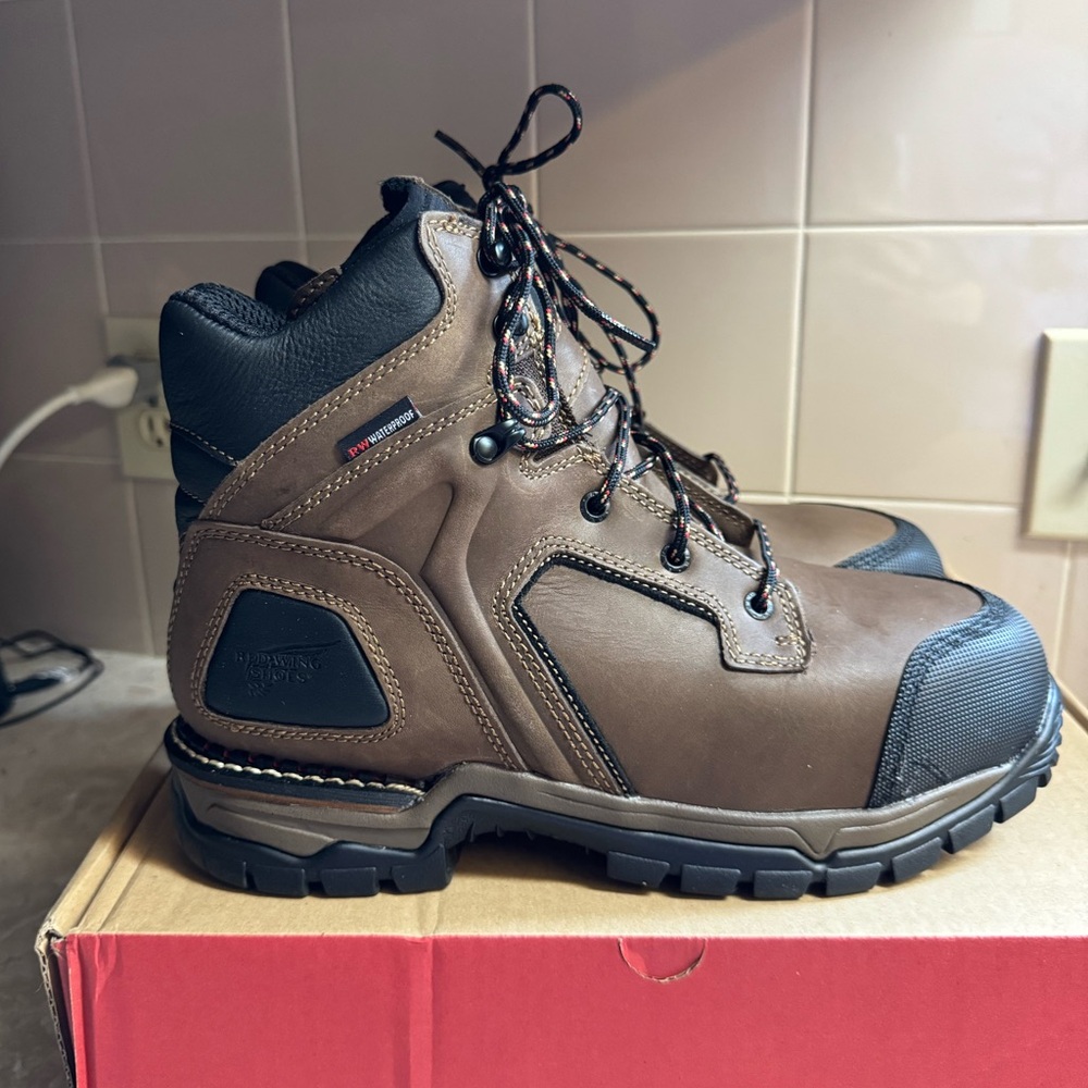 Red Wing Shoes Brown 4411 Flexforce 6-inch Work Boots Size 9 Men’s NEW WITH BOX